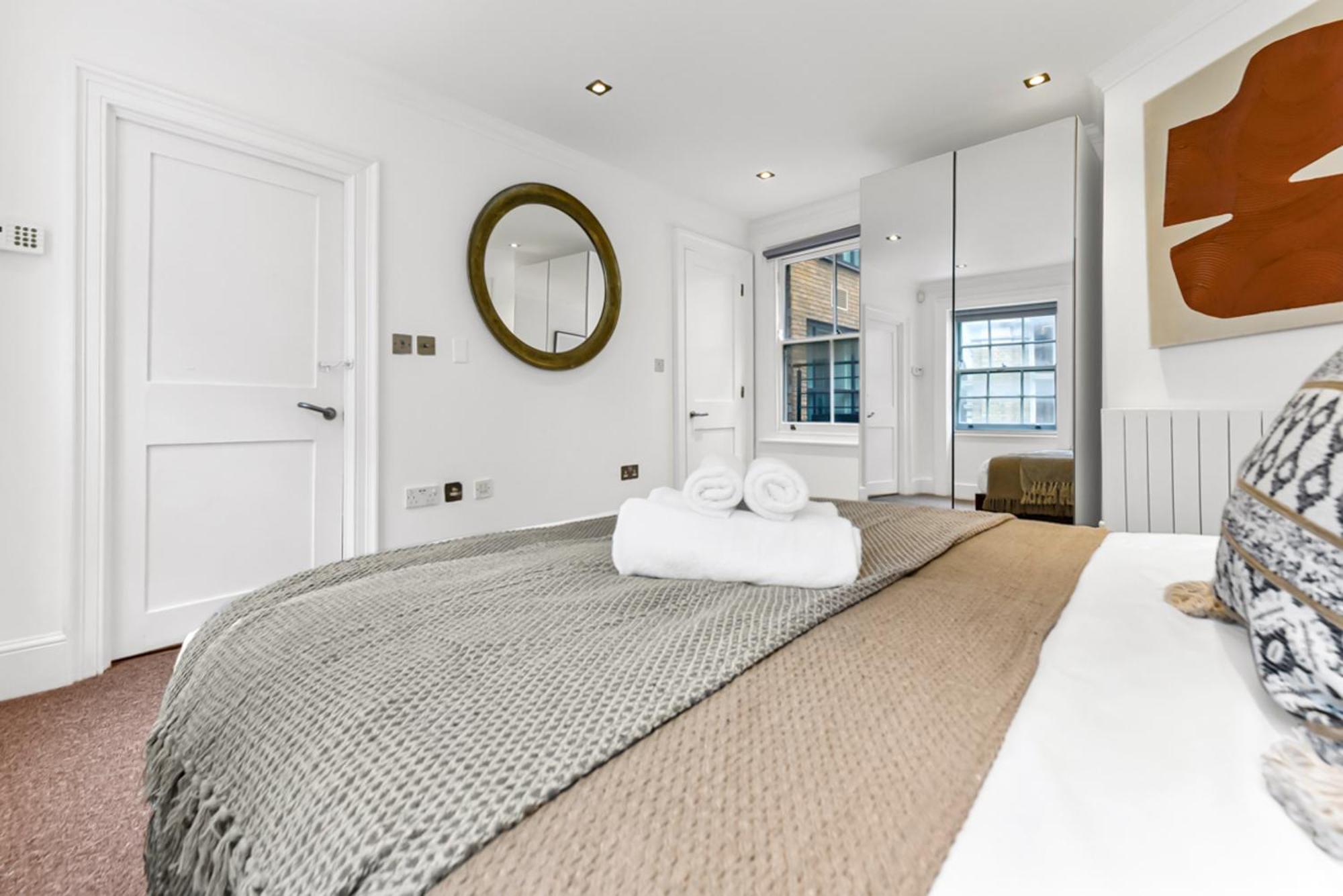 Piccadilly House! Villa ลอนดอน ภายนอก รูปภาพ