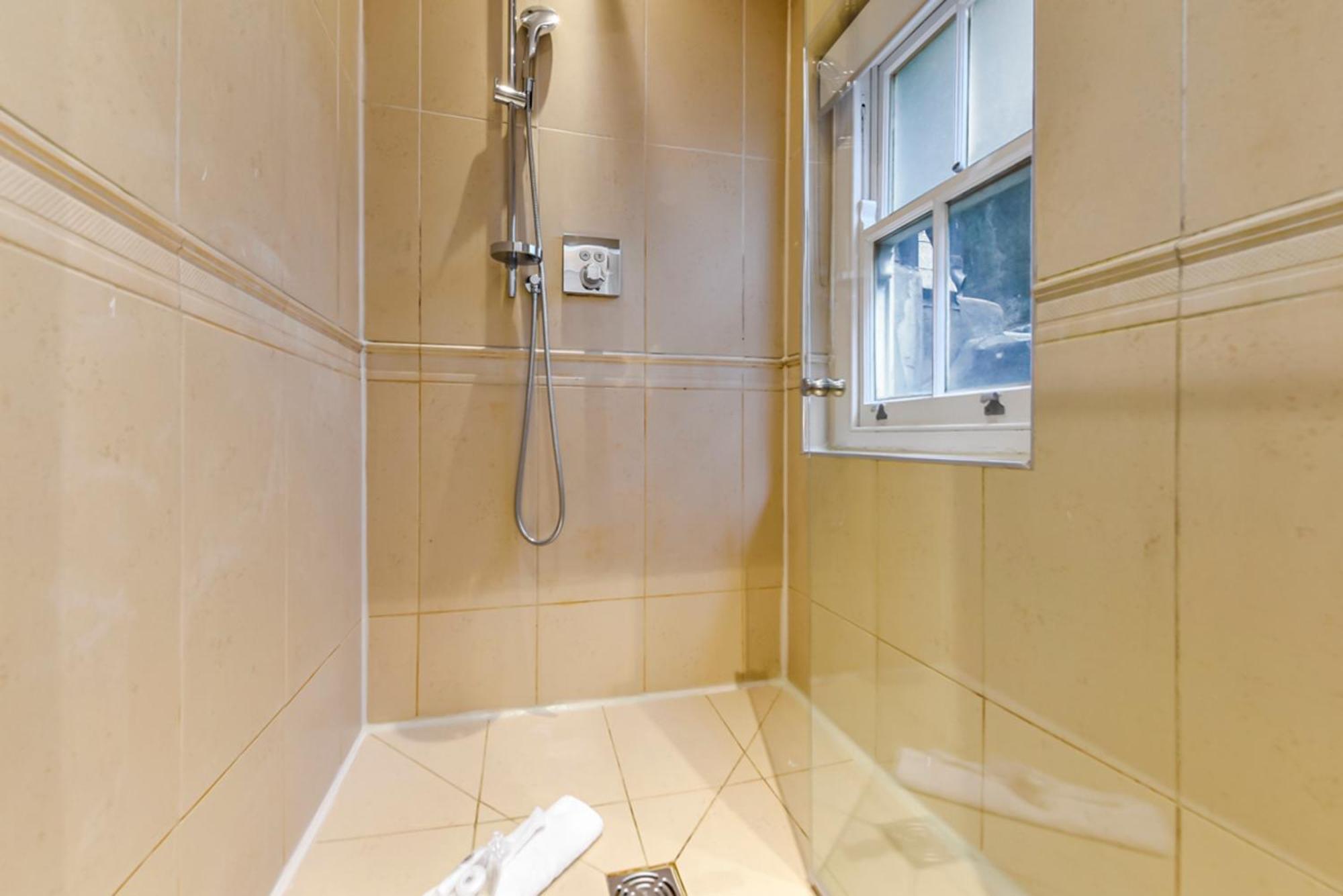 Piccadilly House! Villa ลอนดอน ภายนอก รูปภาพ